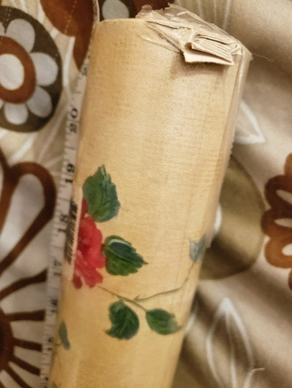 NOS/NWT Vintage Millway Solid Vinyl Prepasted Rose Wallpaper Pat. GB40300 11.5yd